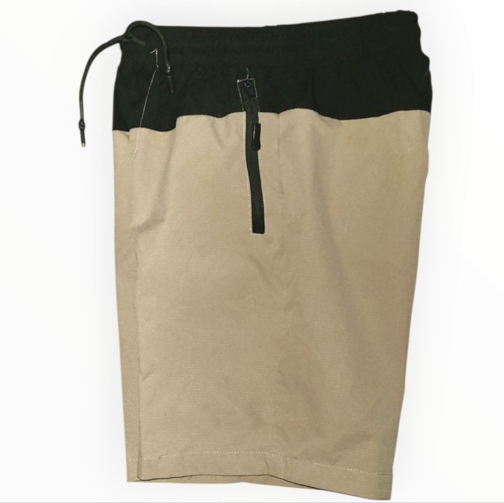Two-Tone Black and Tan Boys Shorts Size 12